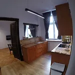 Honey Apartments