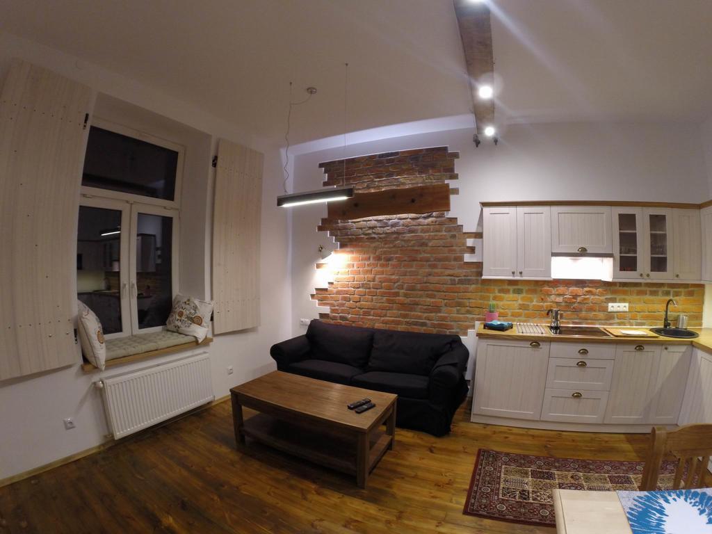 Honey Apartment *