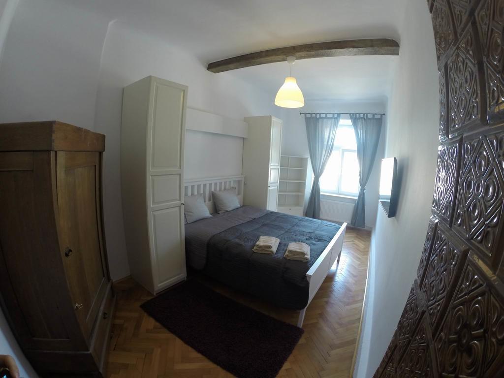 Apartment Honey